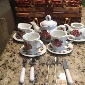 Fine play tea set with wicker basket